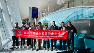 Team departure photo 2